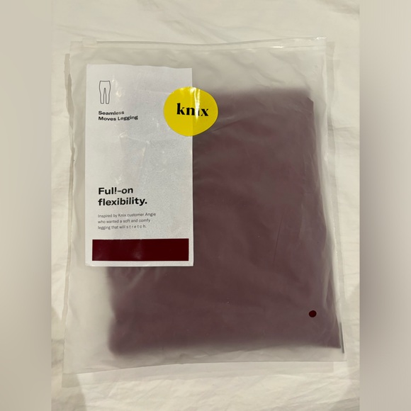 2 Pairs! KNIX Seamless Moves Leggings - Black and Cinnamon - size M - Picture 3 of 7